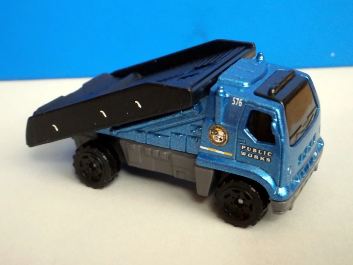 Hot Wheels Car Carrier