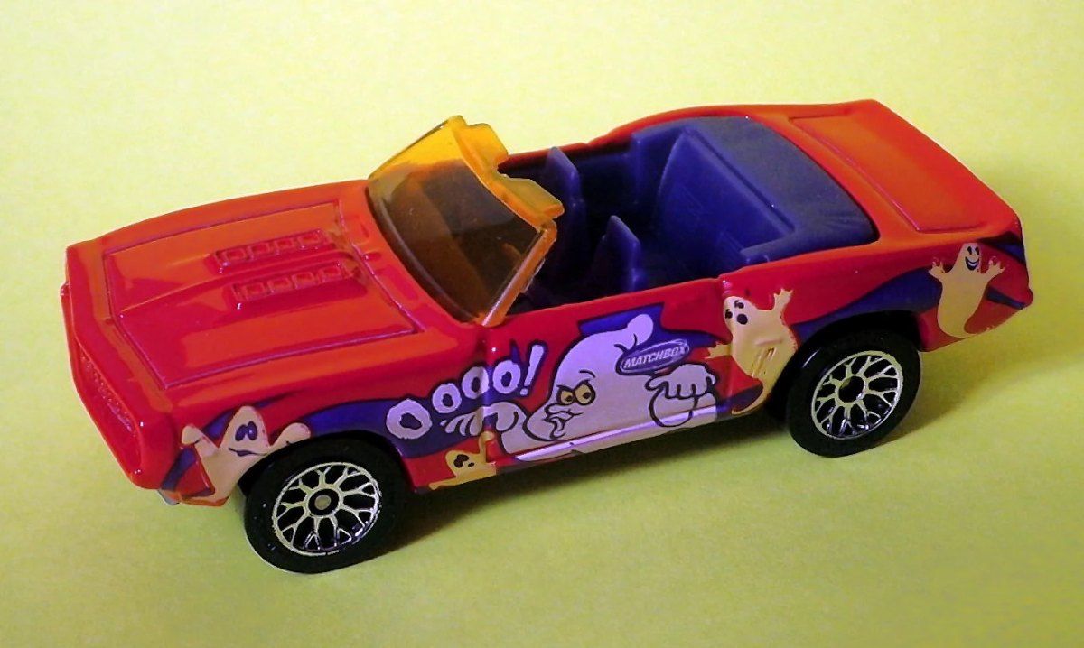 Hot Wheels 69 Chevrolet Camaro SS-396