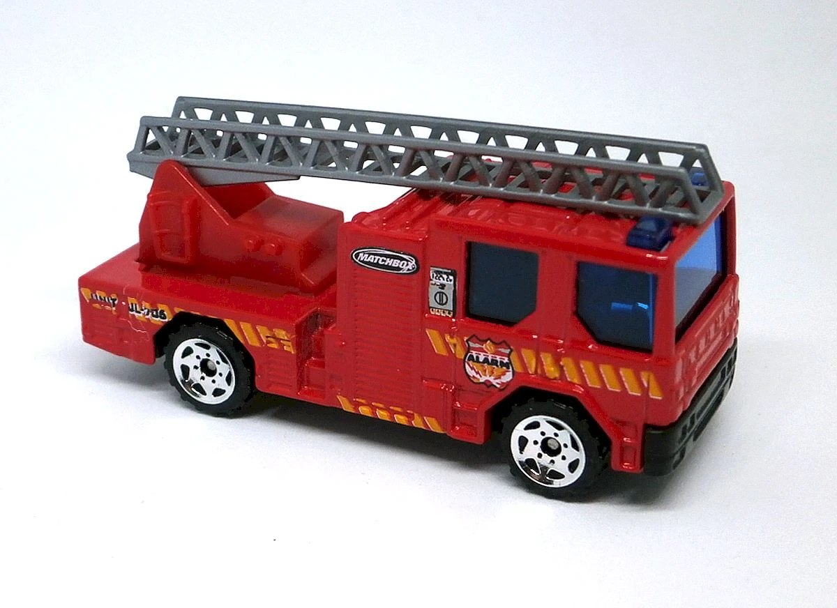 Hot Wheels Dennis Sabre Ladder Truck
