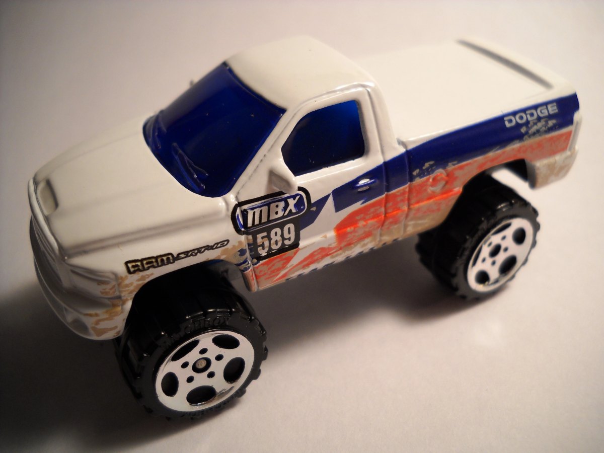 Hot Wheels Dodge Ram SRT-10