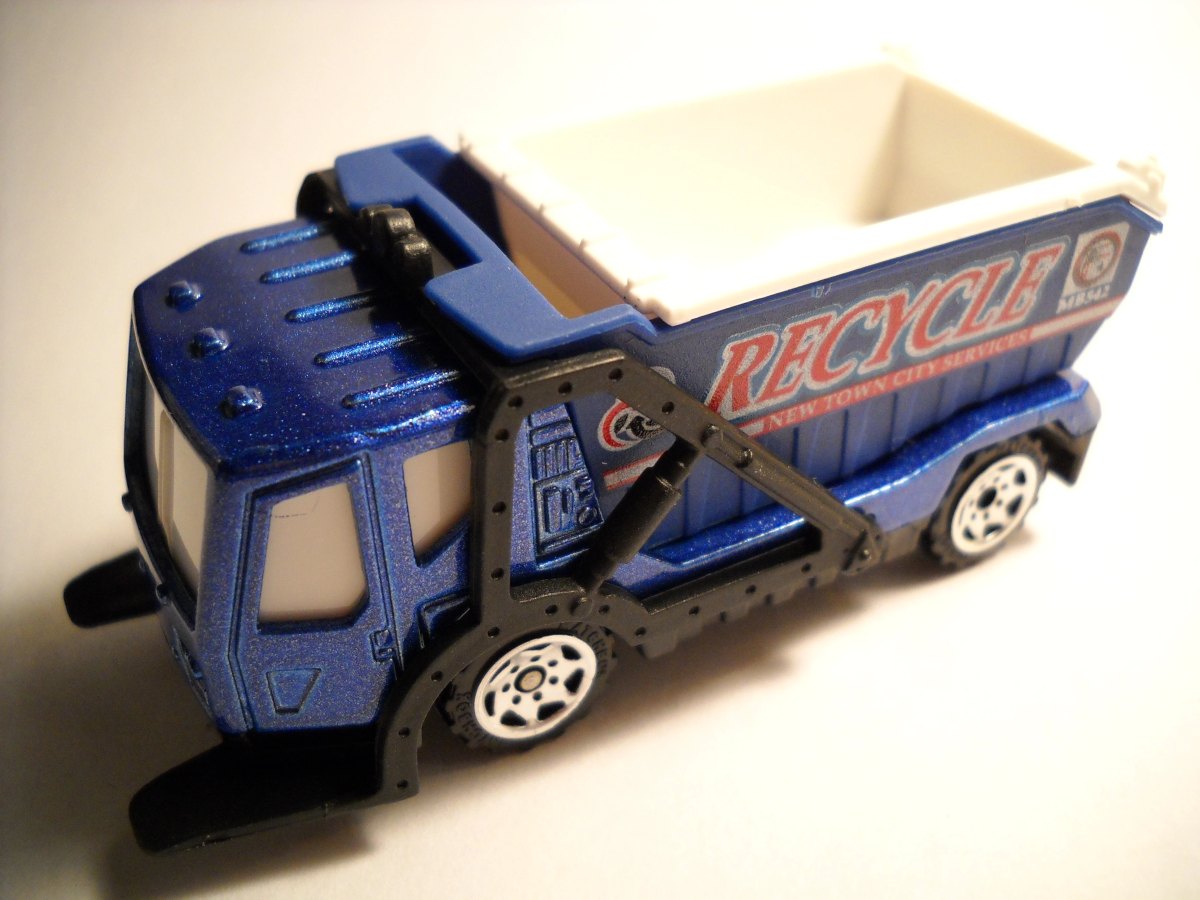 Hot Wheels Trash Truck