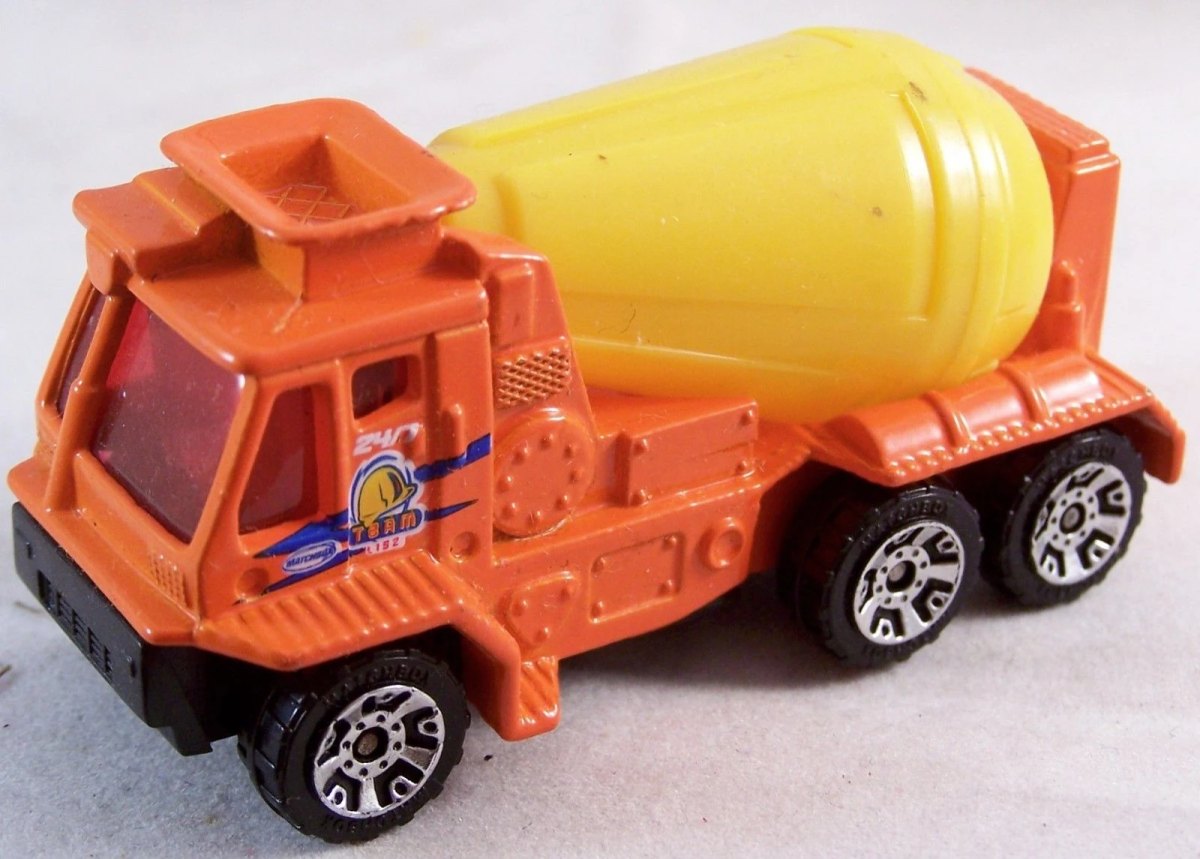 Hot Wheels Cement Mixer (2001)