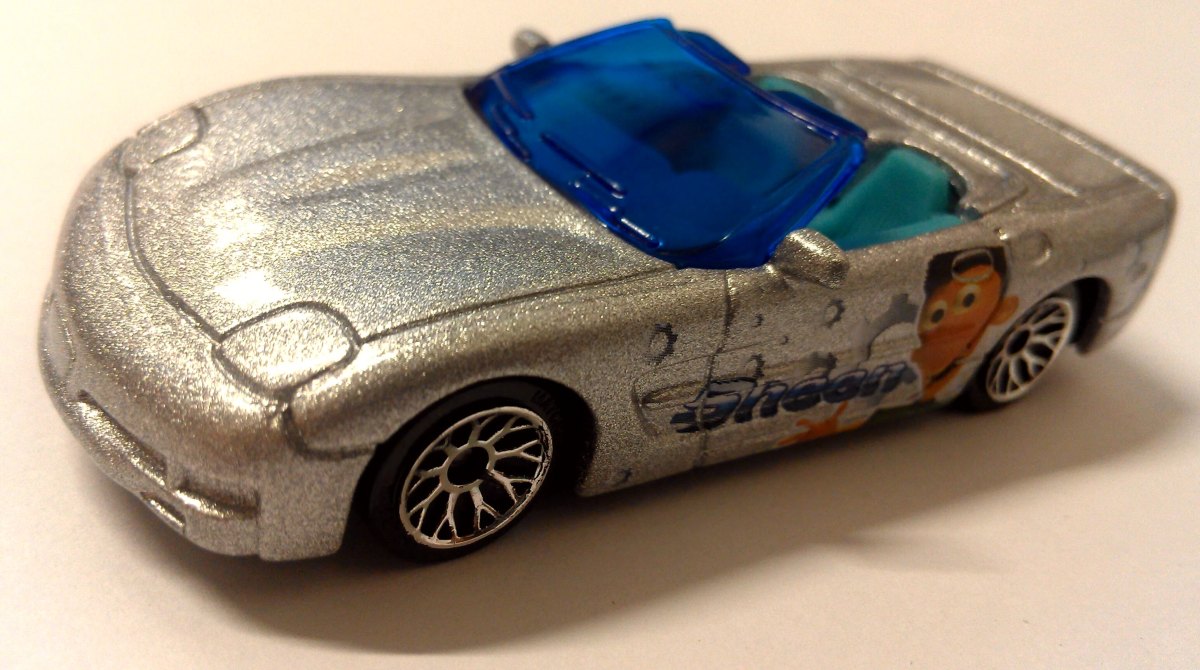 Hot Wheels 2000 Corvette