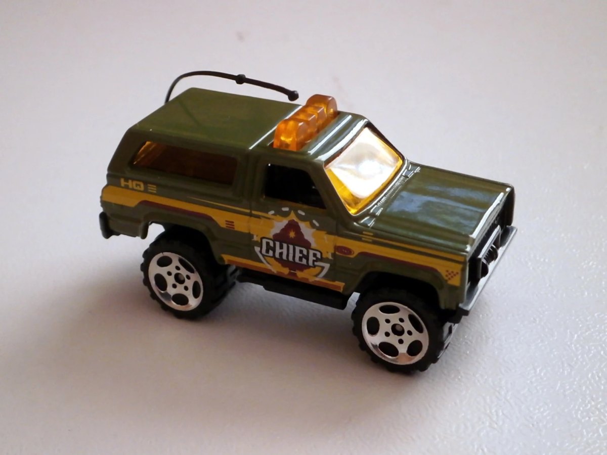 Hot Wheels Chevy Blazer 4x4