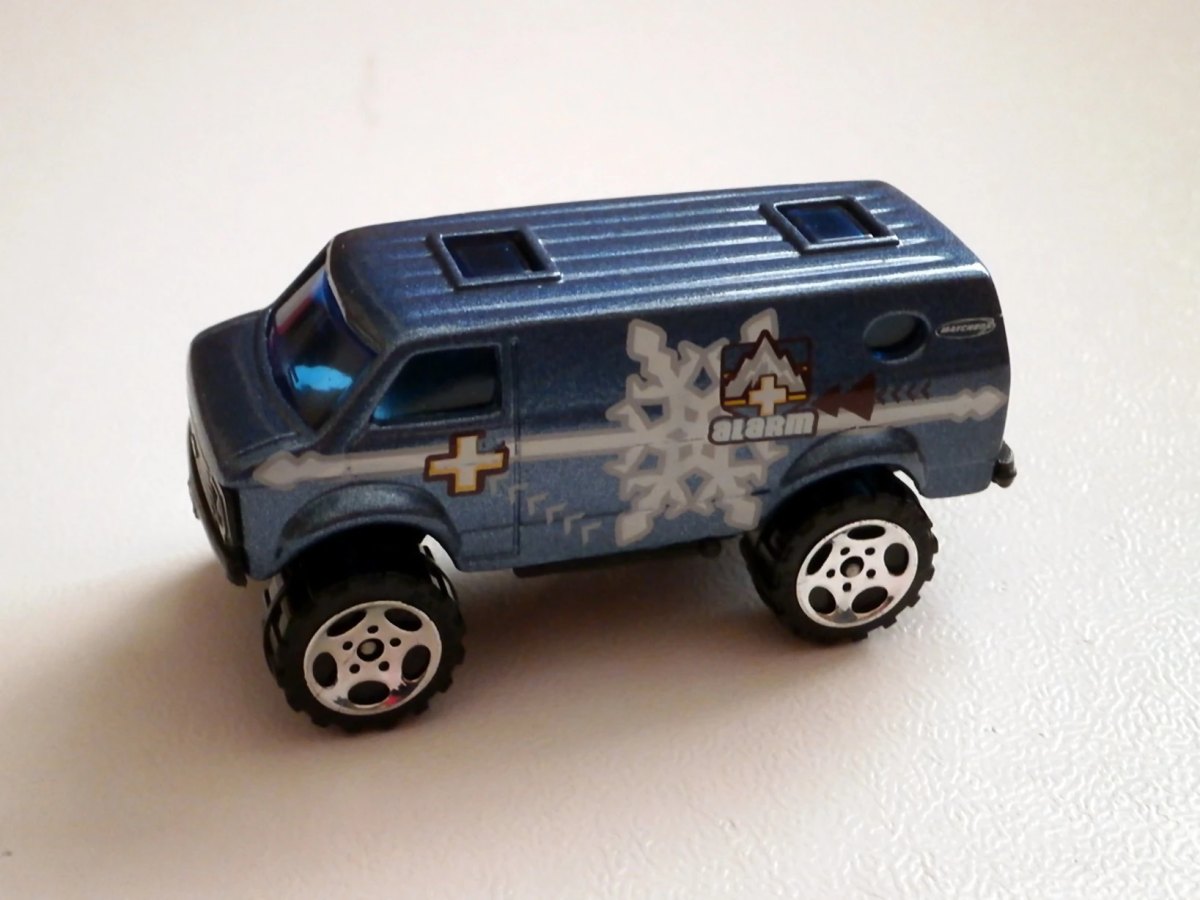 Hot Wheels 4X4 Chevy Van