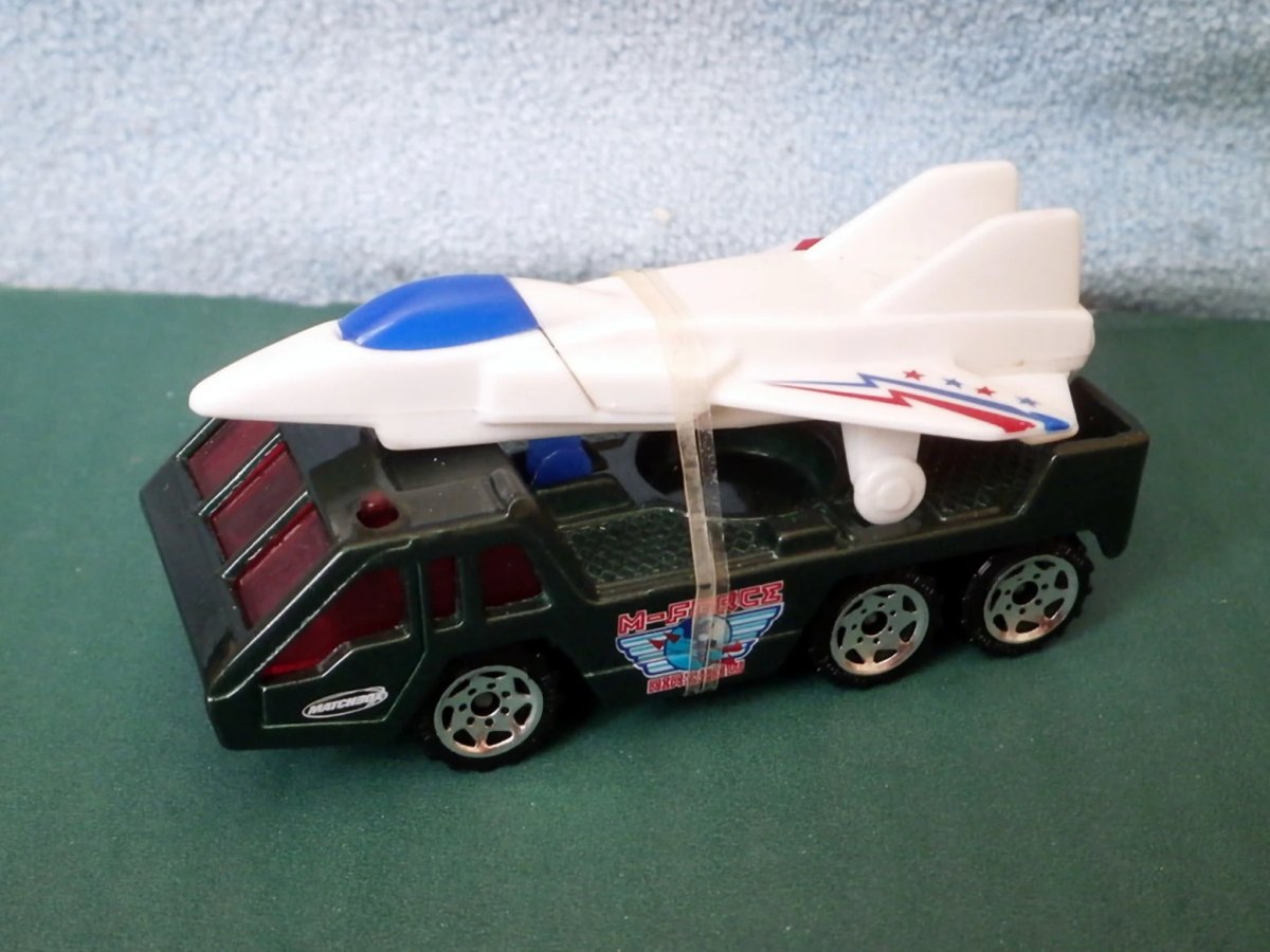 Hot Wheels Transporter Vehicle