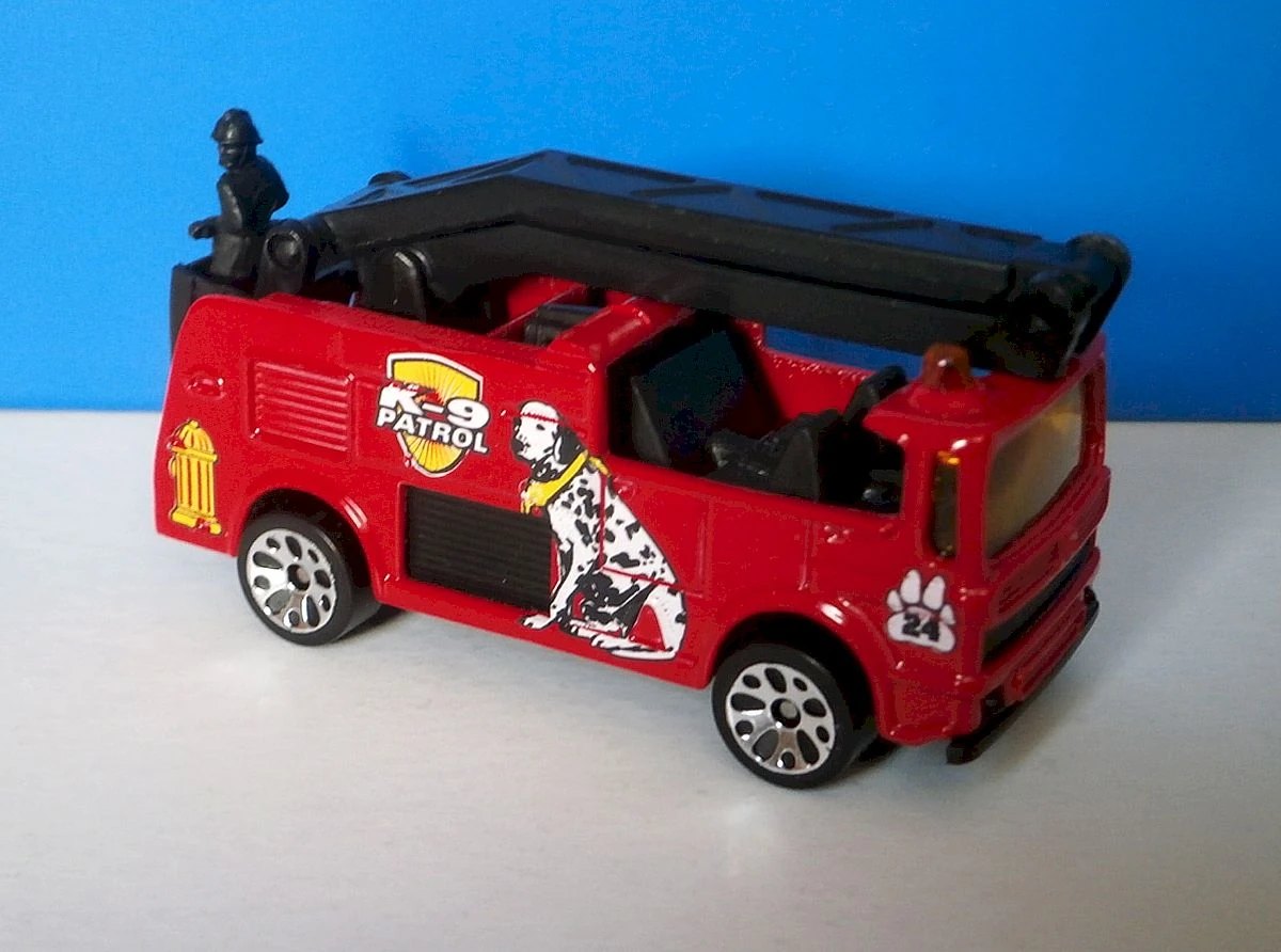 Hot Wheels Merryweather Snorkel Fire Engine