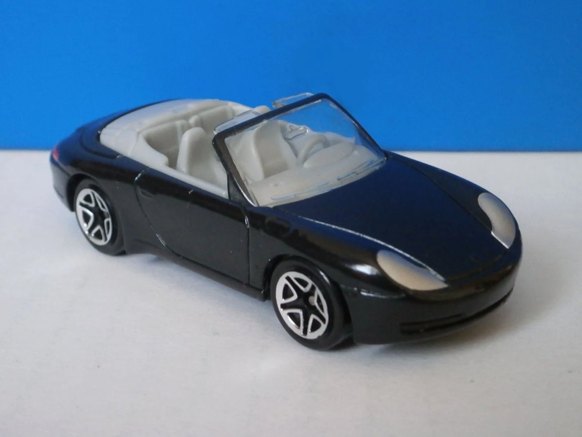 Hot Wheels Porsche 911 Carrera Cabriolet