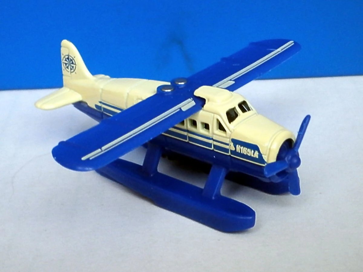 Hot Wheels Seaplane