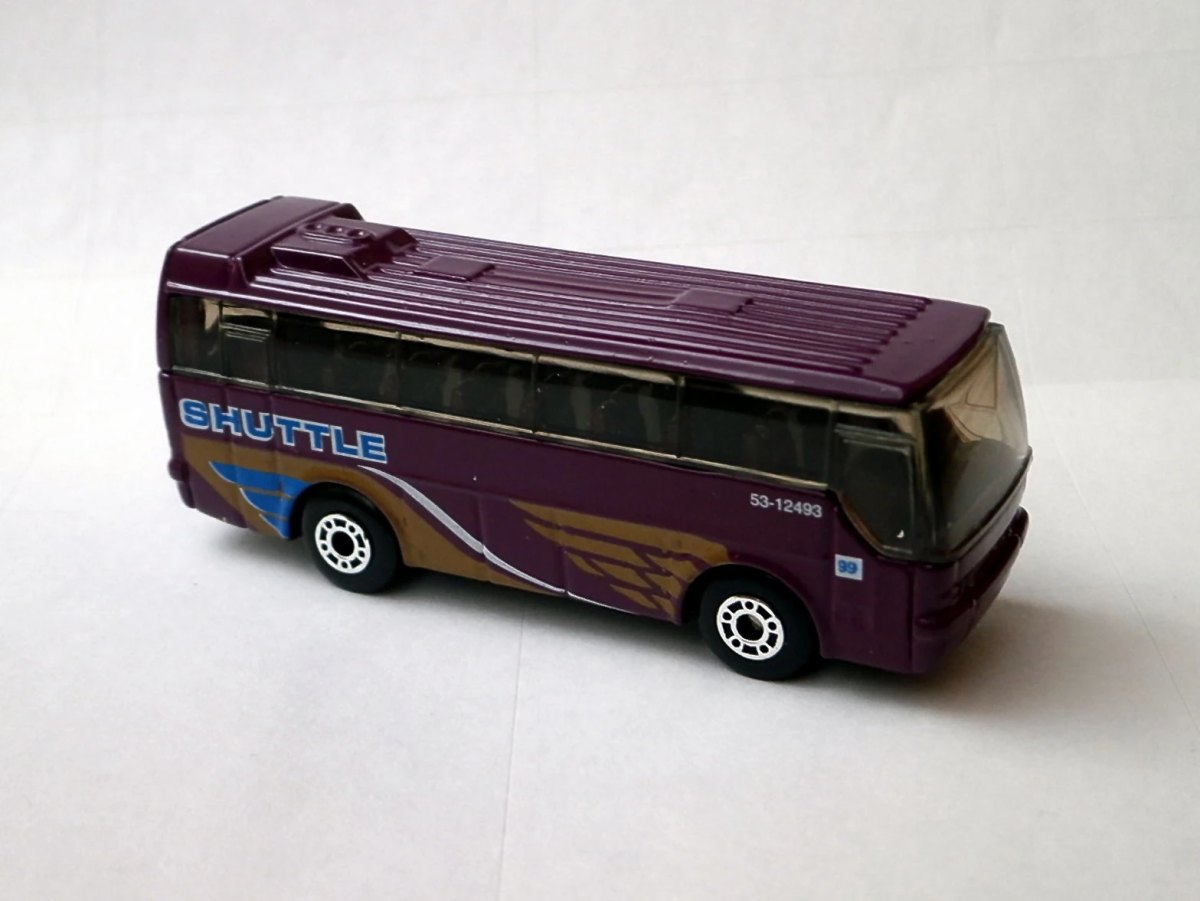 Hot Wheels Ikarus Coach