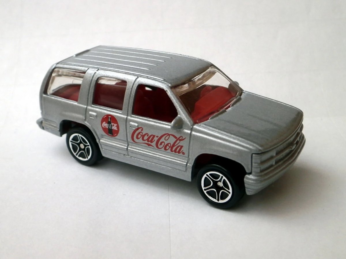 Hot Wheels 97 Chevy Tahoe