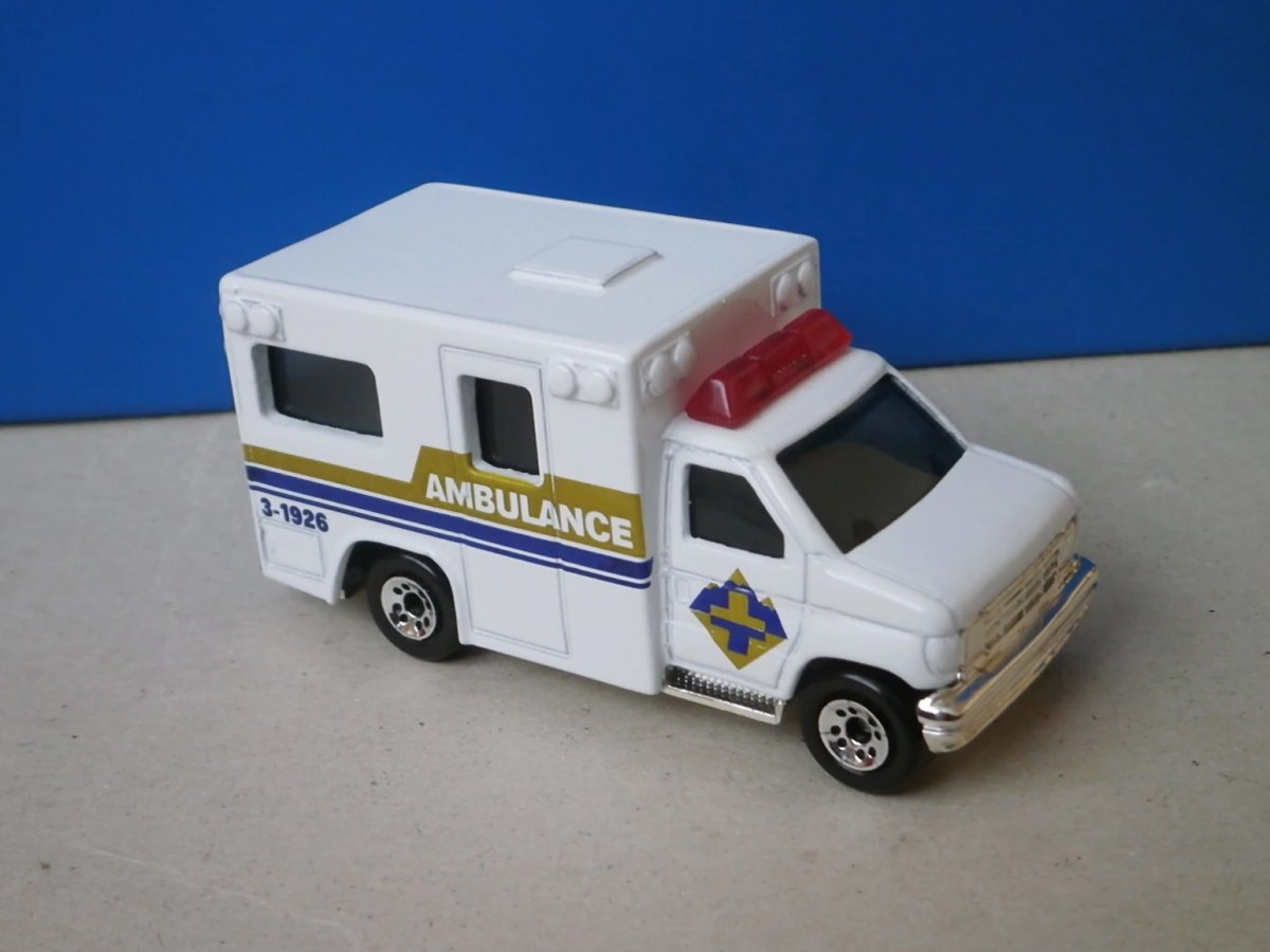 Hot Wheels Ford Ambulance (1996)