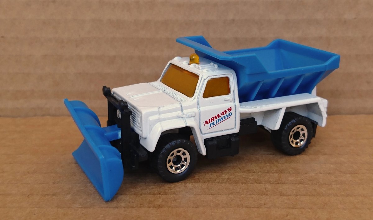 Hot Wheels Highway Maintenance Truck