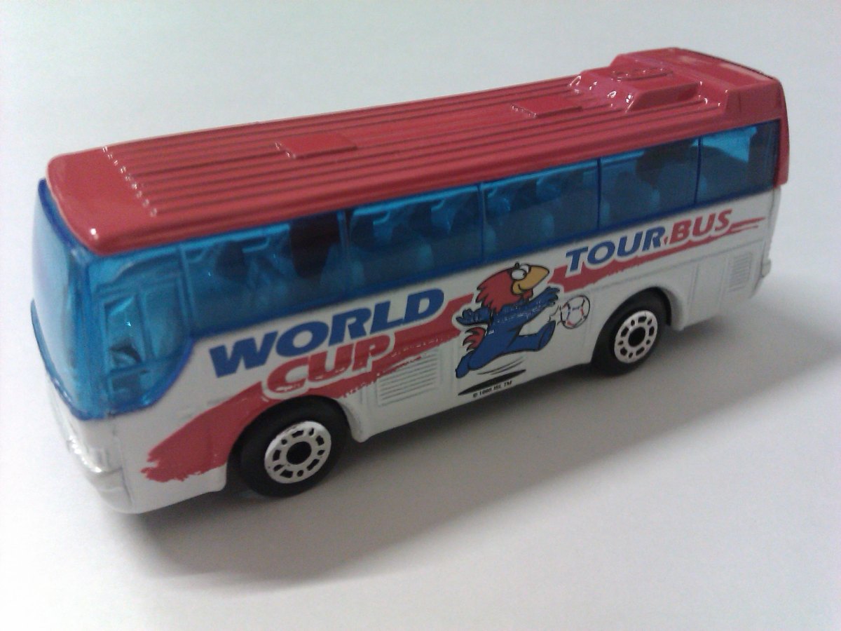 Hot Wheels Ikarus Coach