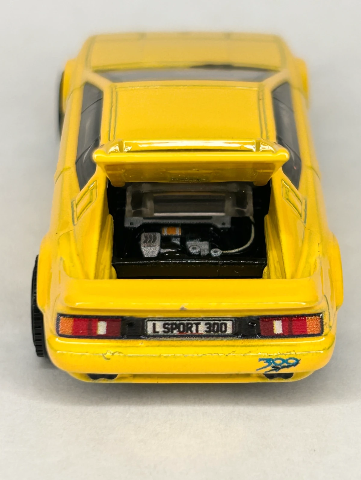 2026 1994 Lotus Esprit 300 Sport Yellow: No Package: Image 6