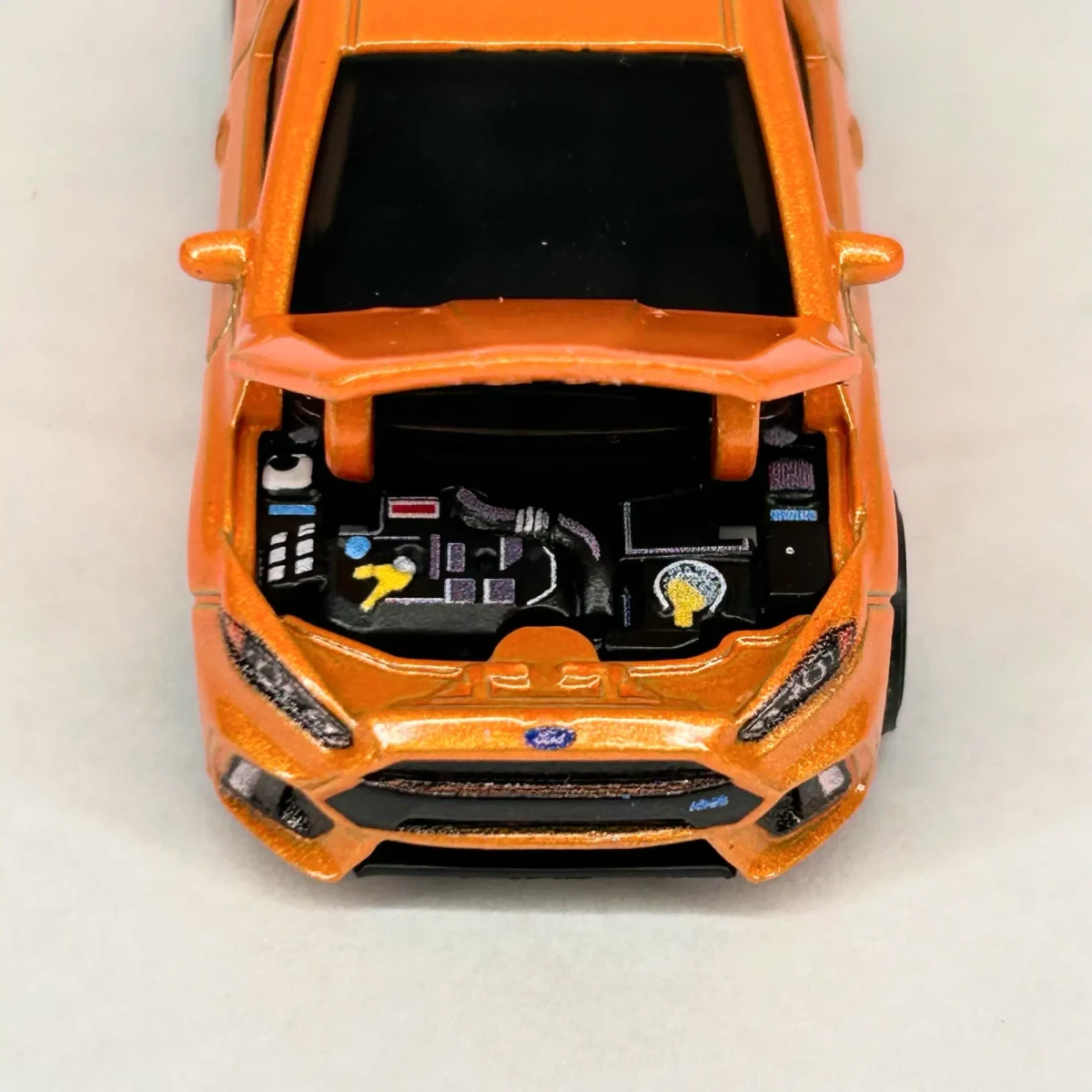 2026 2018 Ford Focus RS Orange: No Package: Image 2