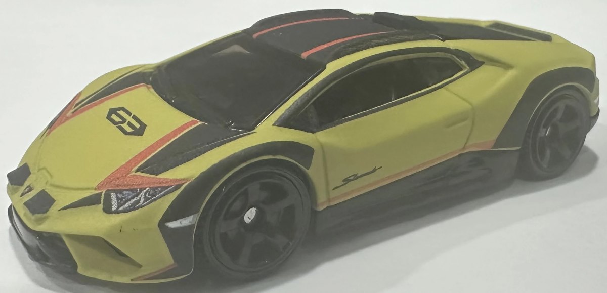 Hot Wheels Lamborghini Huracán Sterrato