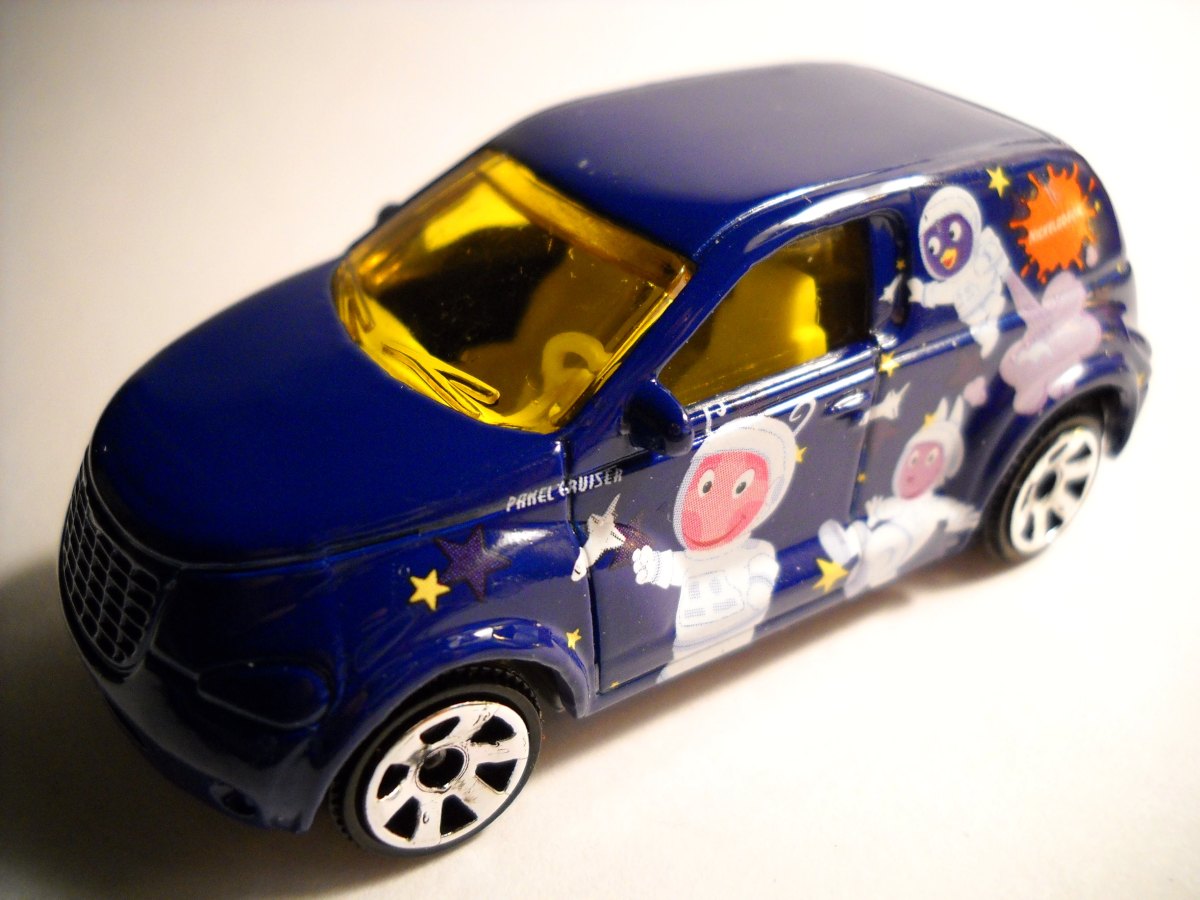 Hot Wheels Chrysler Panel Cruiser