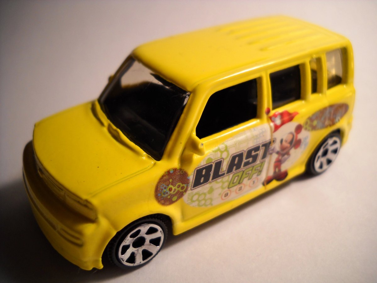 Hot Wheels Scion xB