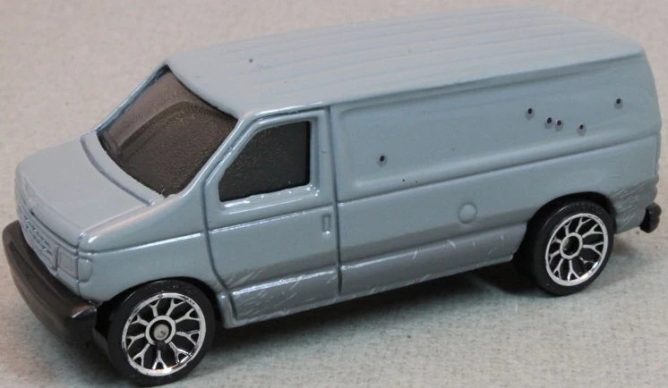 2006 Ford Panel Van: No package: Image 2