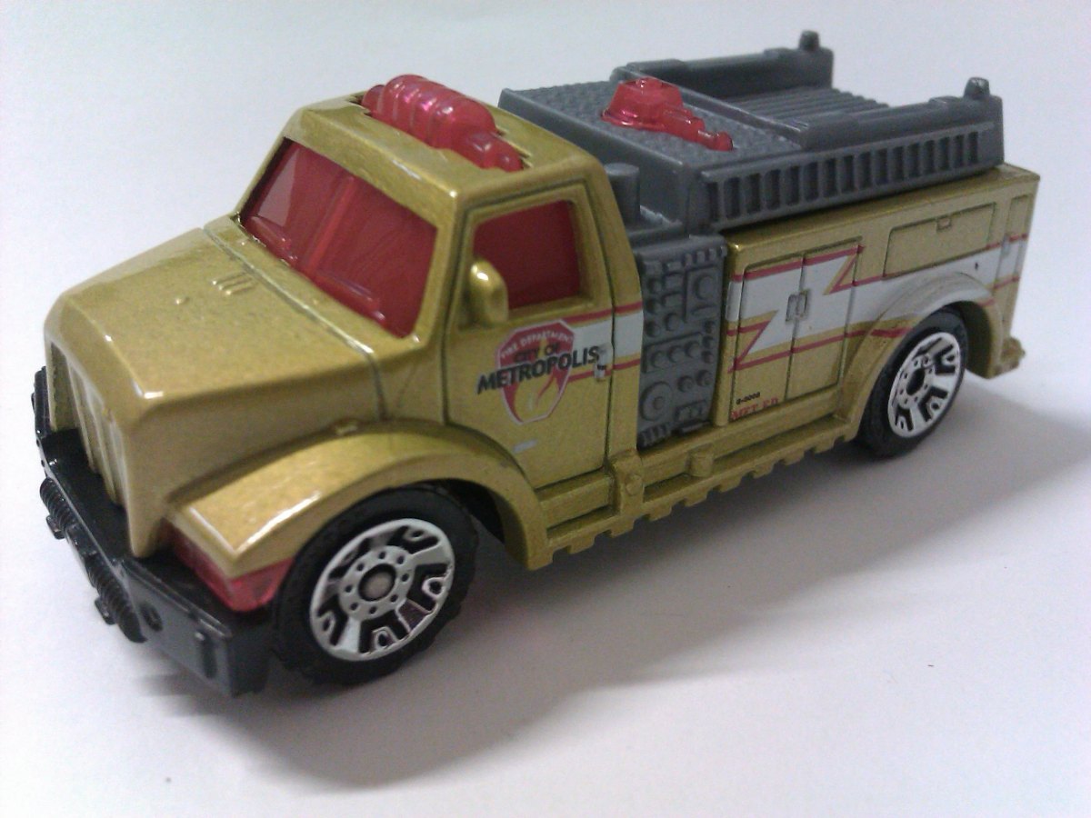2006 Highway Rescue Fire Truck: No package: Image 2