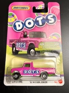 Hot Wheels 1962 Nissan Junior