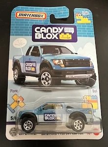 Hot Wheels 2010 Ford F150 SVT Raptor
