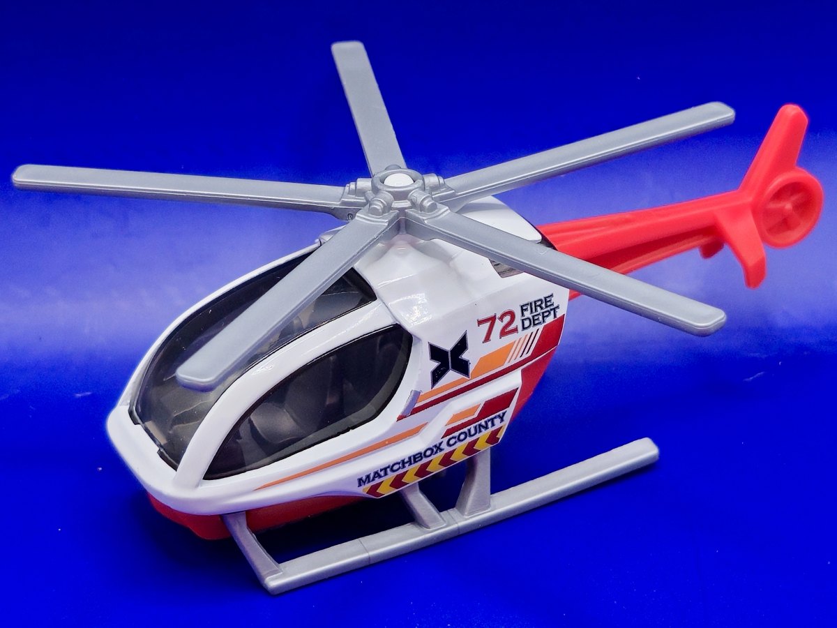 2025 MBX eHeli White: No package: Image 2