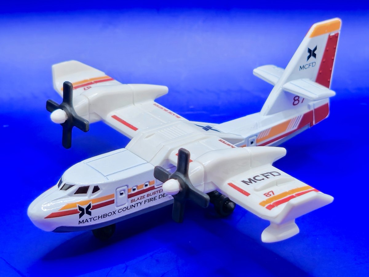 2025 Twin Engine Blaze Buster White: No package: Image 2