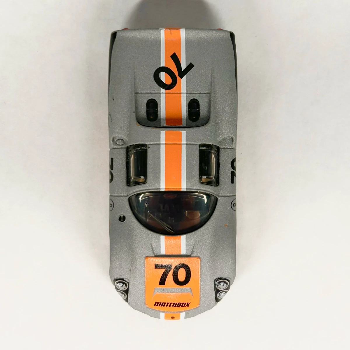 2023 Porsche 910 Silver: No Package: Image 2