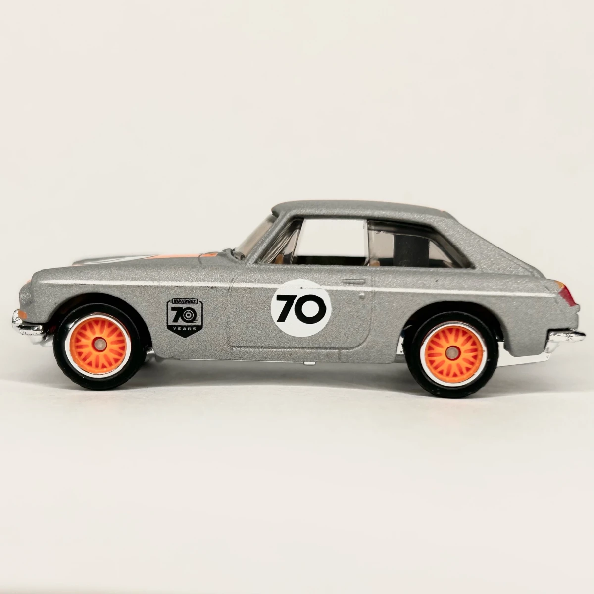 2023 1971 MGB GT Coupe: No Package: Image 5