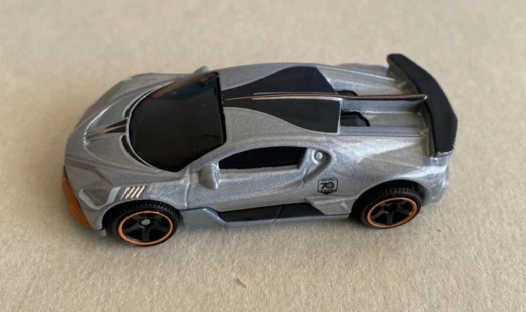 Hot Wheels 2018 Bugatti Divo