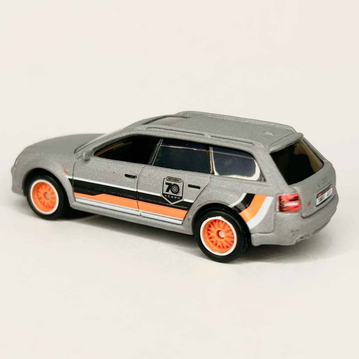 2023 2002 Audi RS 6 Avant: No Package: Image 2