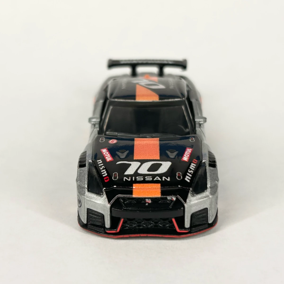 2023 2020 Nissan GT-R Silver: No Package: Image 5