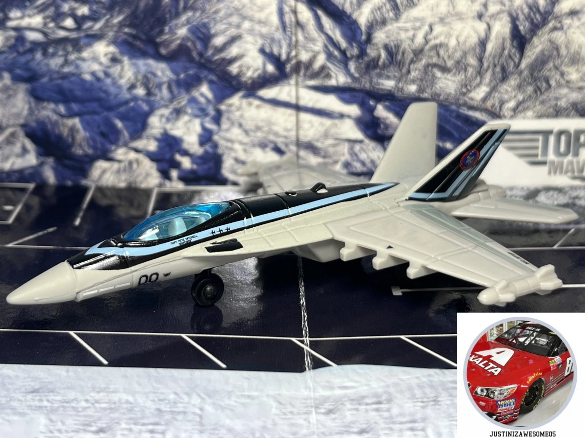 2023 Boeing F/A-18 Super Hornet "MAVERICK": No package: Image 2