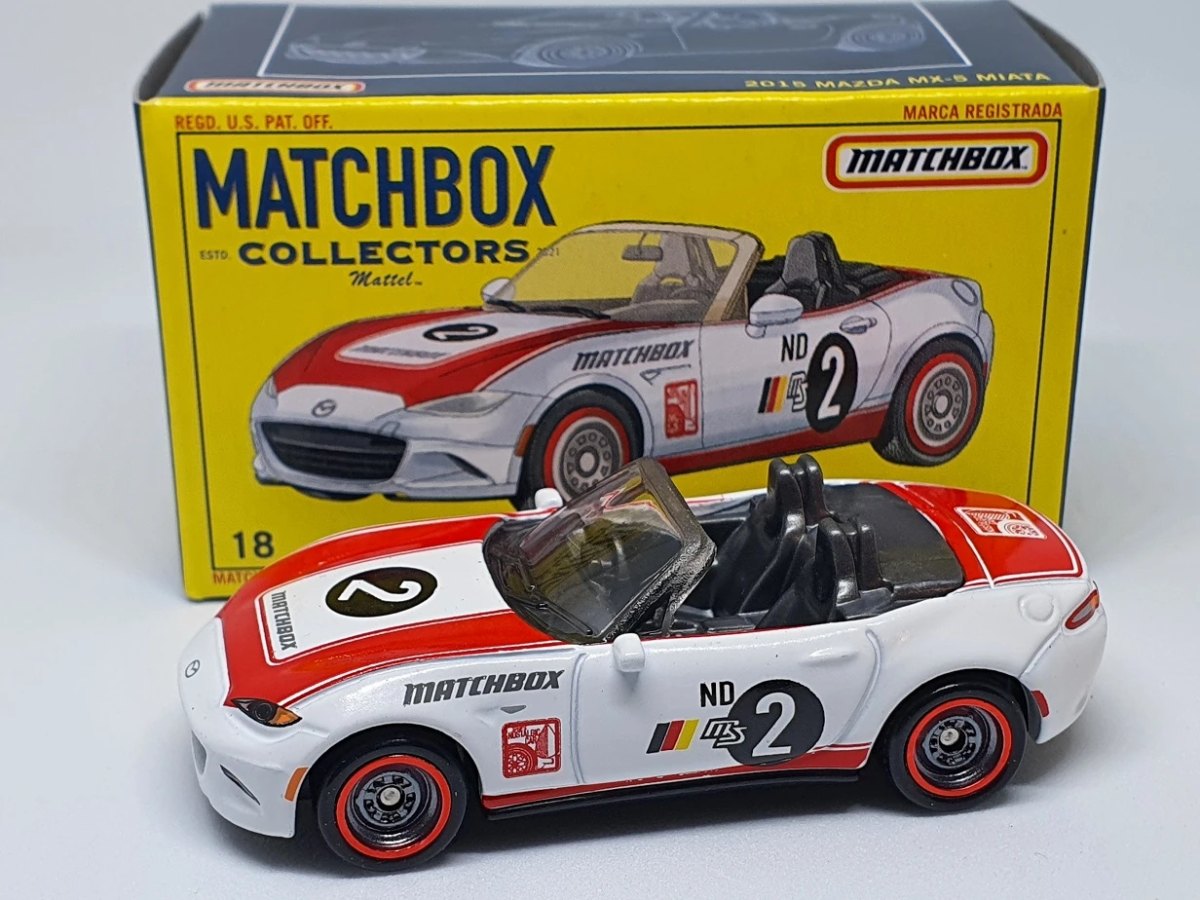 2022 2015 Mazda MX-5 Miata: No package: Image 2