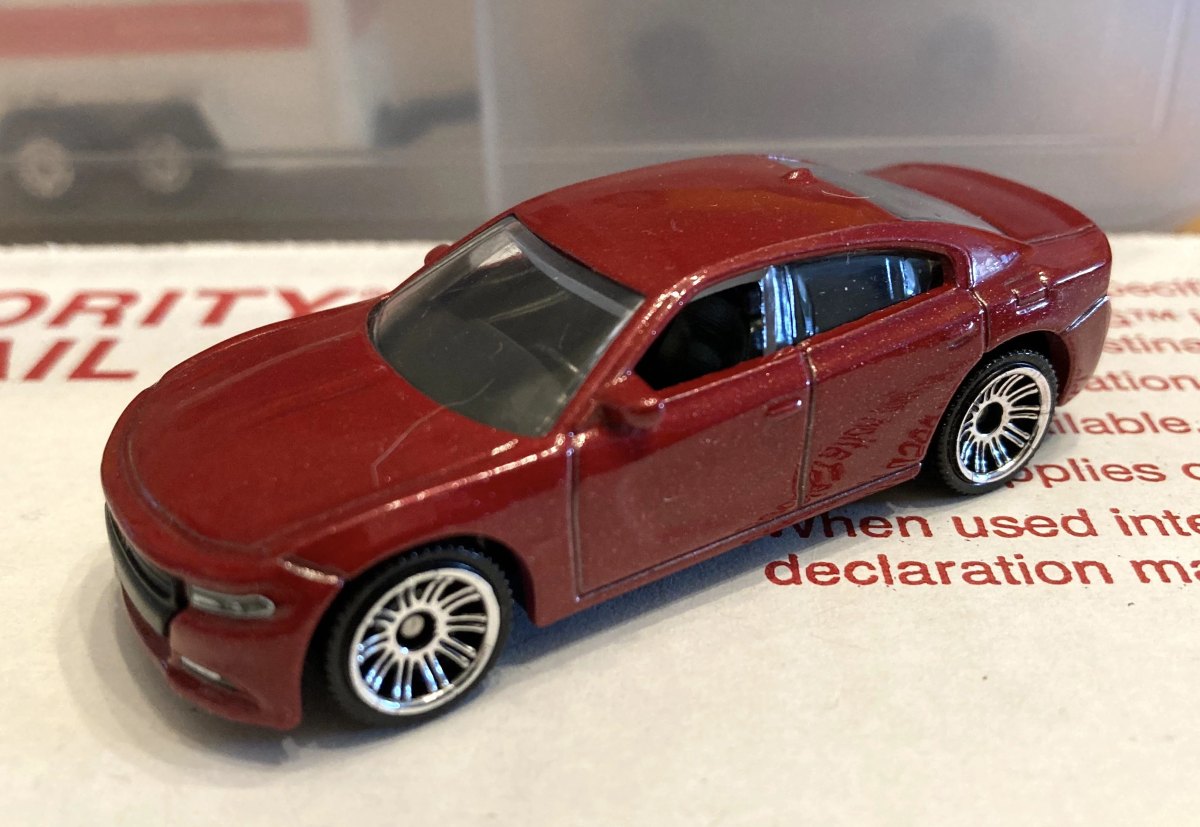 2022 2018 Dodge Charger: No package: Image 2