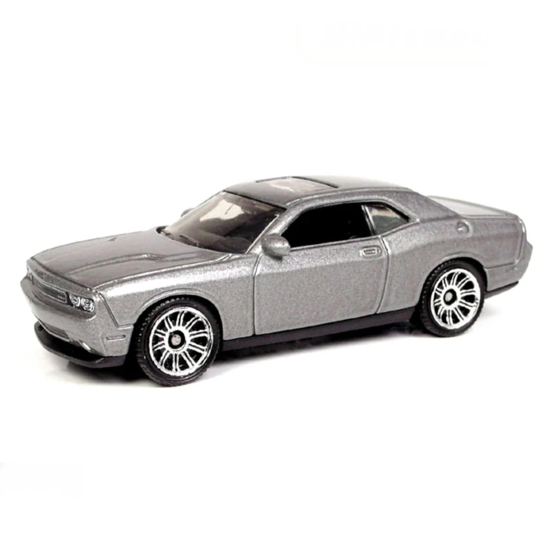 2022 2008 Custom Dodge Challenger SRT8: No package: Image 2