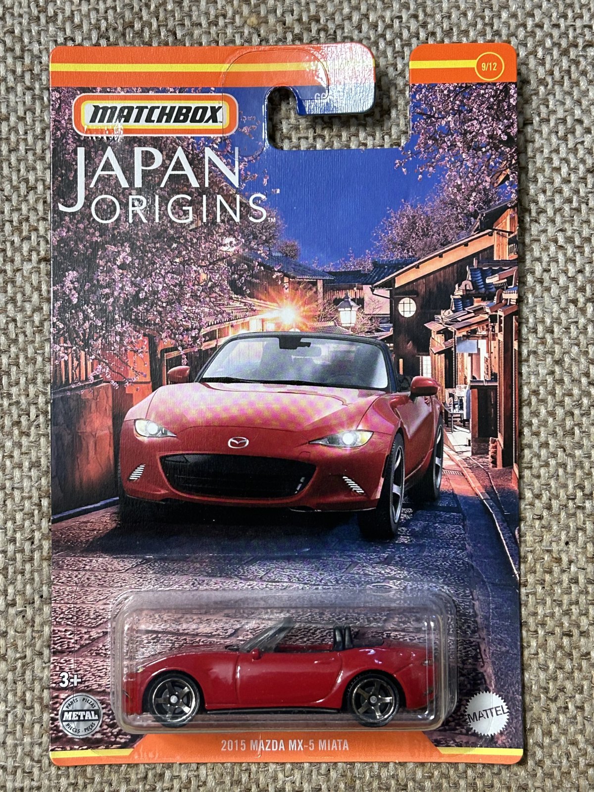 Hot Wheels 2015 Mazda MX-5 Miata