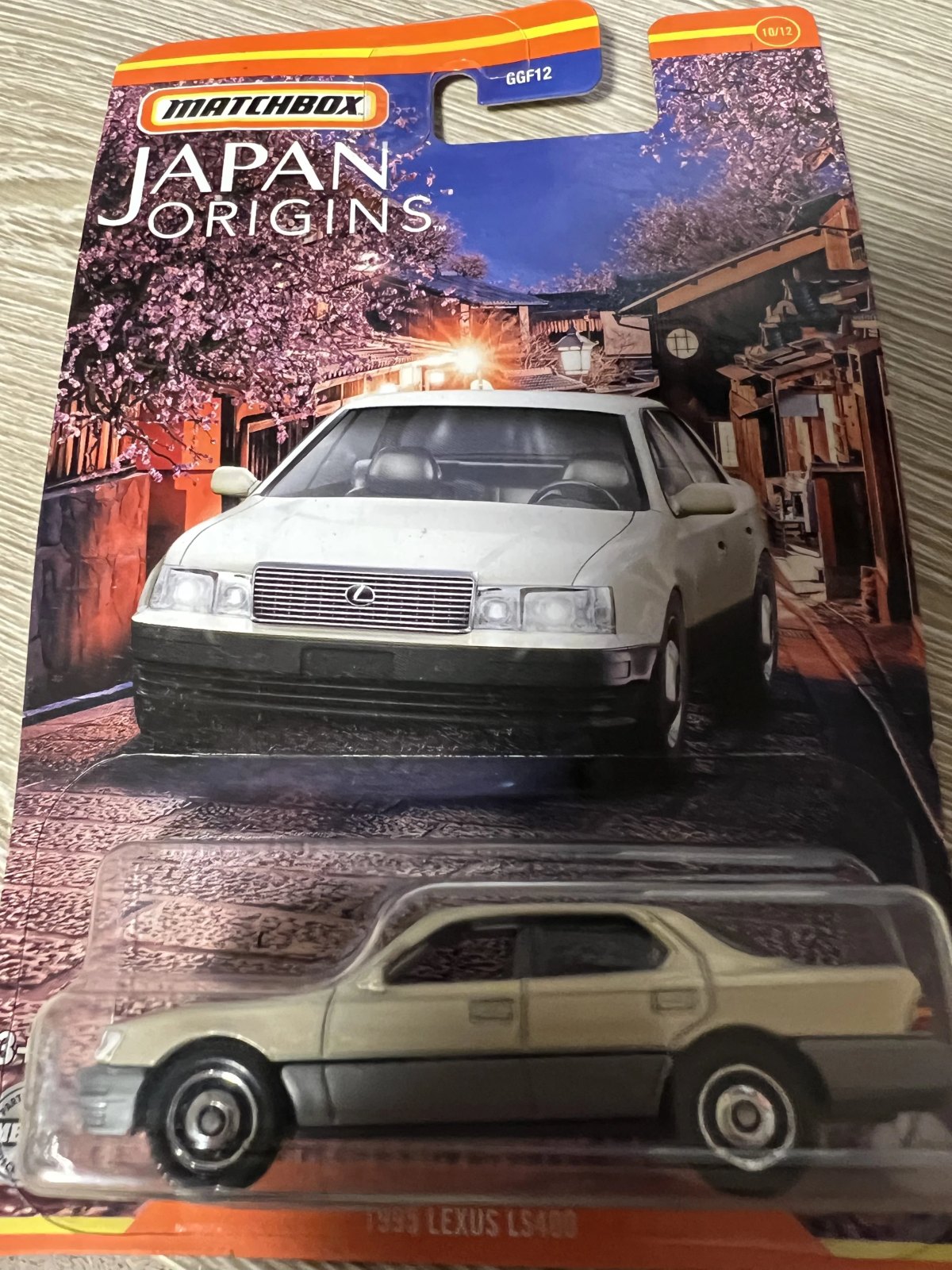 Hot Wheels 1995 Lexus LS400