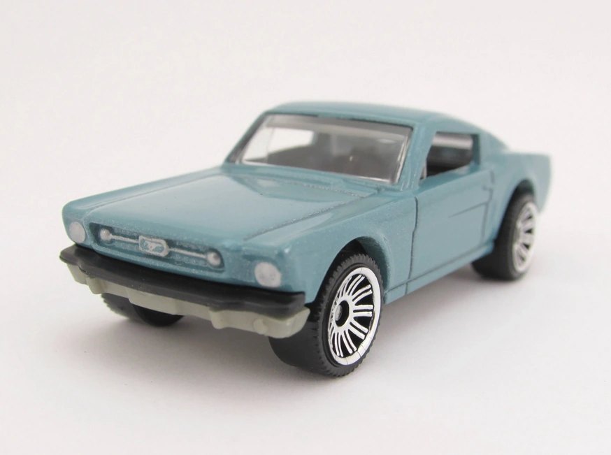 2022 1965 Ford Mustang GT Blue: No package: Image 2