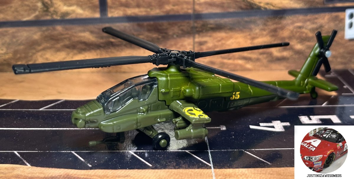 2022 Boeing AH-64 Apache: No package: Image 2