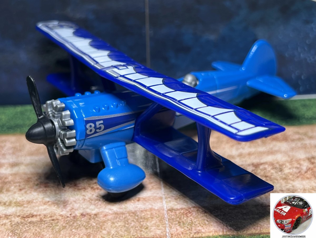 2022 Biplane-A: No package: Image 2