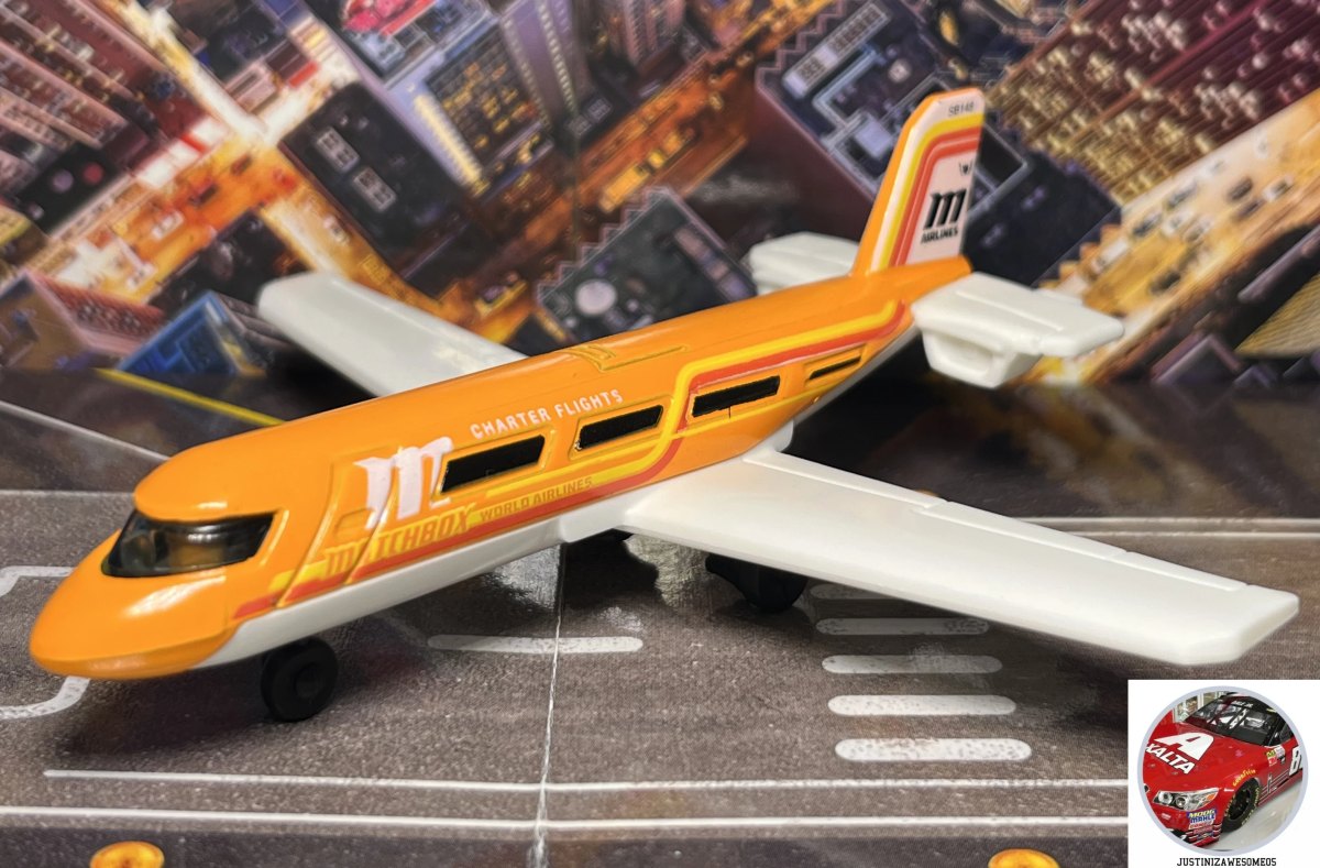 2022 MBX Private Jet: No package: Image 2