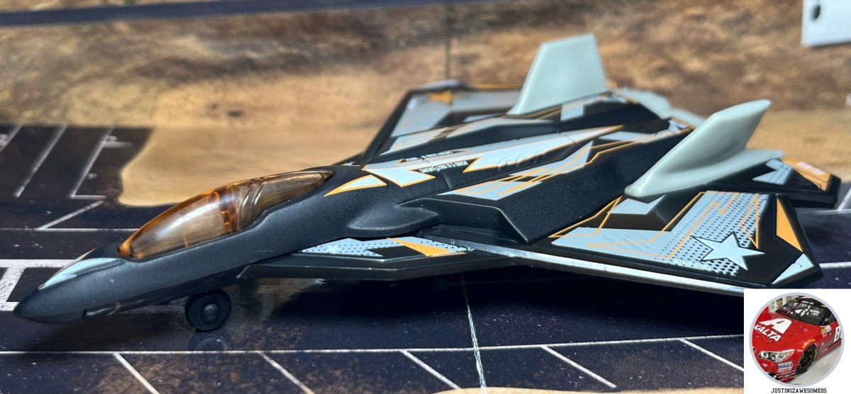 2022 Enemy Strike Jet: No package: Image 2