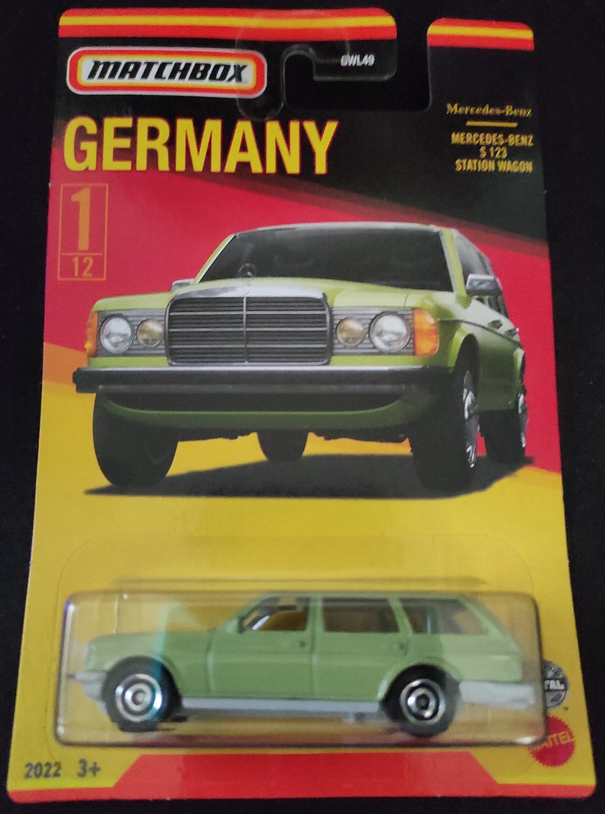 Hot Wheels Mercedes-Benz S 123 Station Wagon