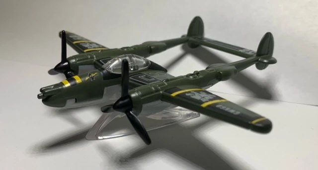 2021 P-38 Lightning Green: No package: Image 2