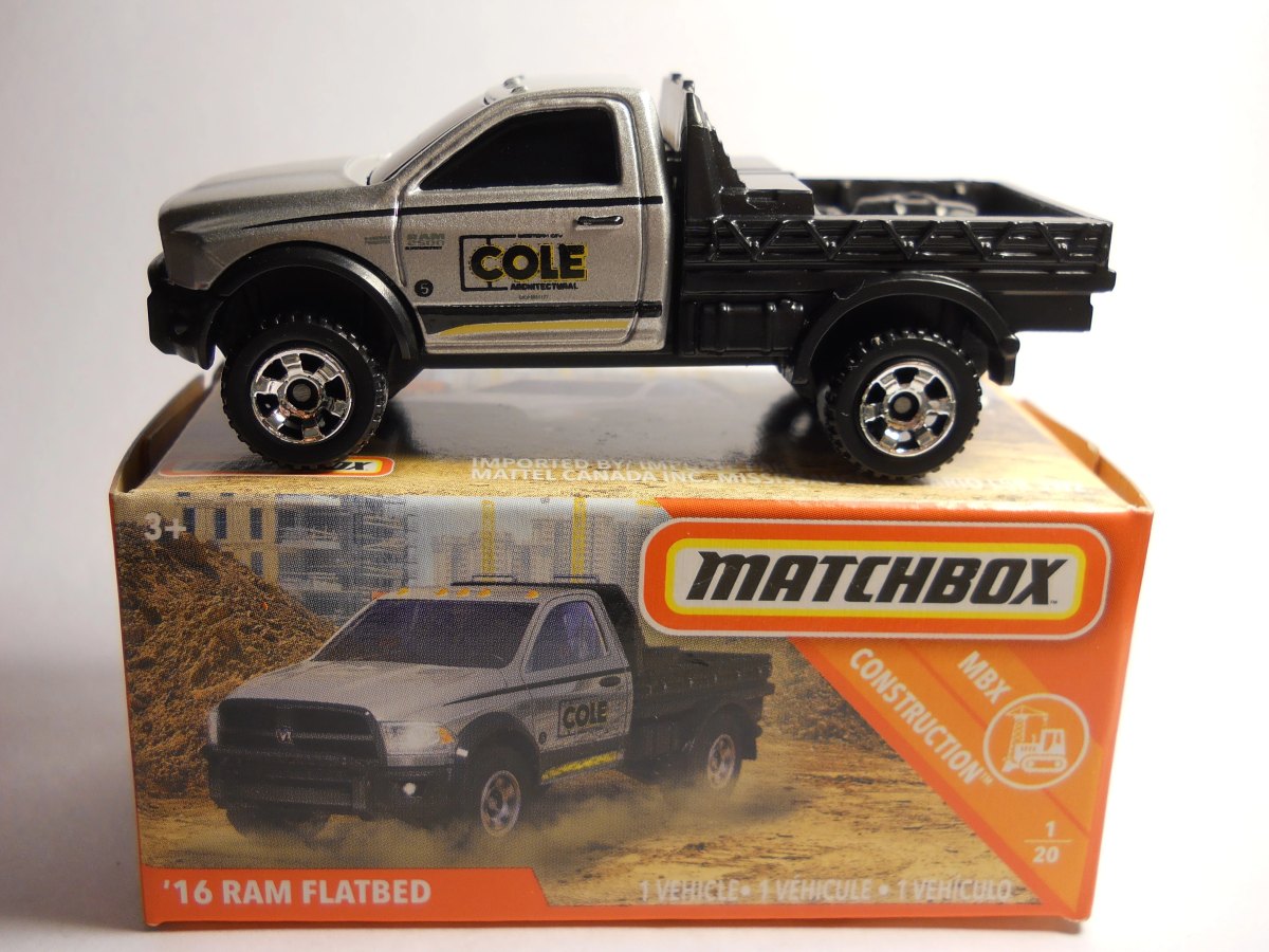 Hot Wheels ´16 Ram Flatbed