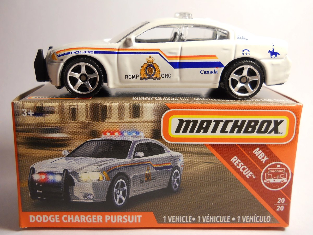 Hot Wheels Dodge Charger Pursuit