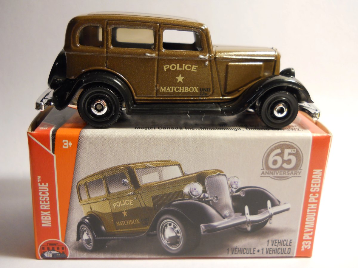 Hot Wheels ´33 Plymouth PC Sedan